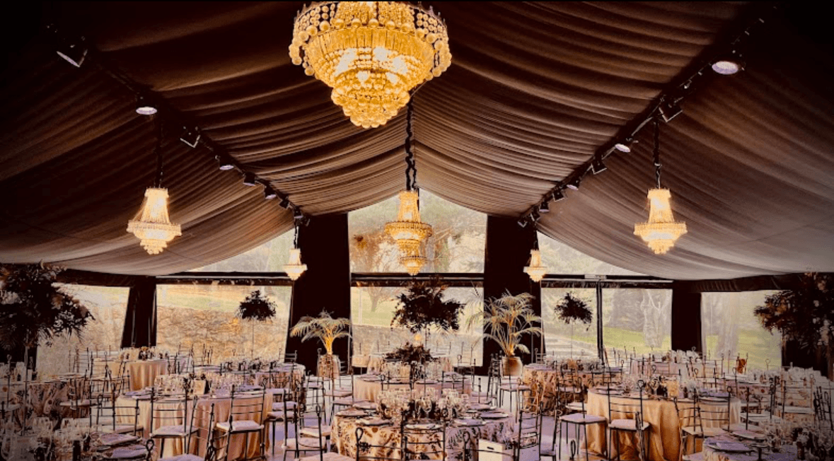 Ambiente tipo celebración — La Fuente de los Ángeles